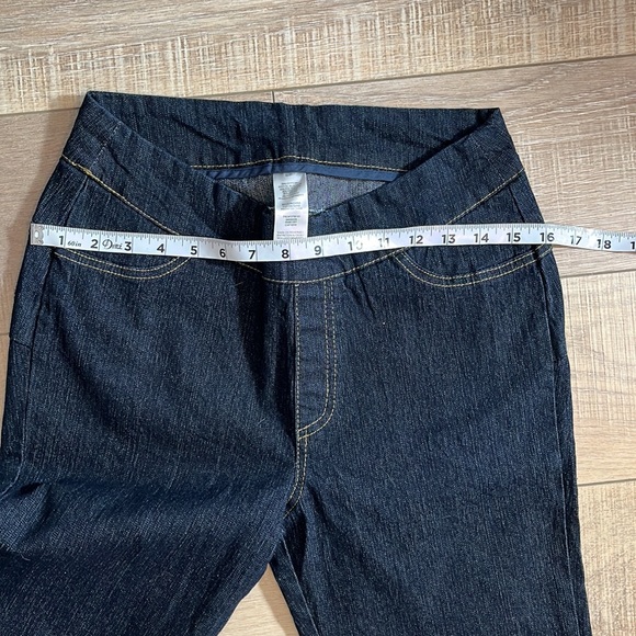 Maternity dark flare jeans under belly  small - Picture 7 of 7